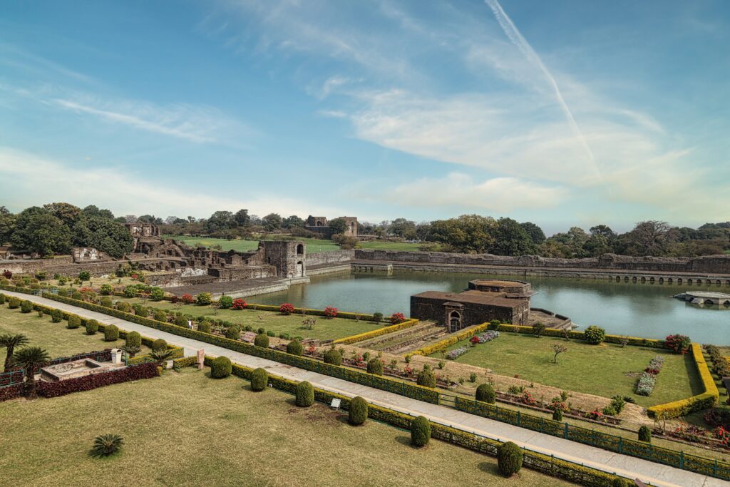 Book Indore to Mandu Cab Service for a memorable road trip