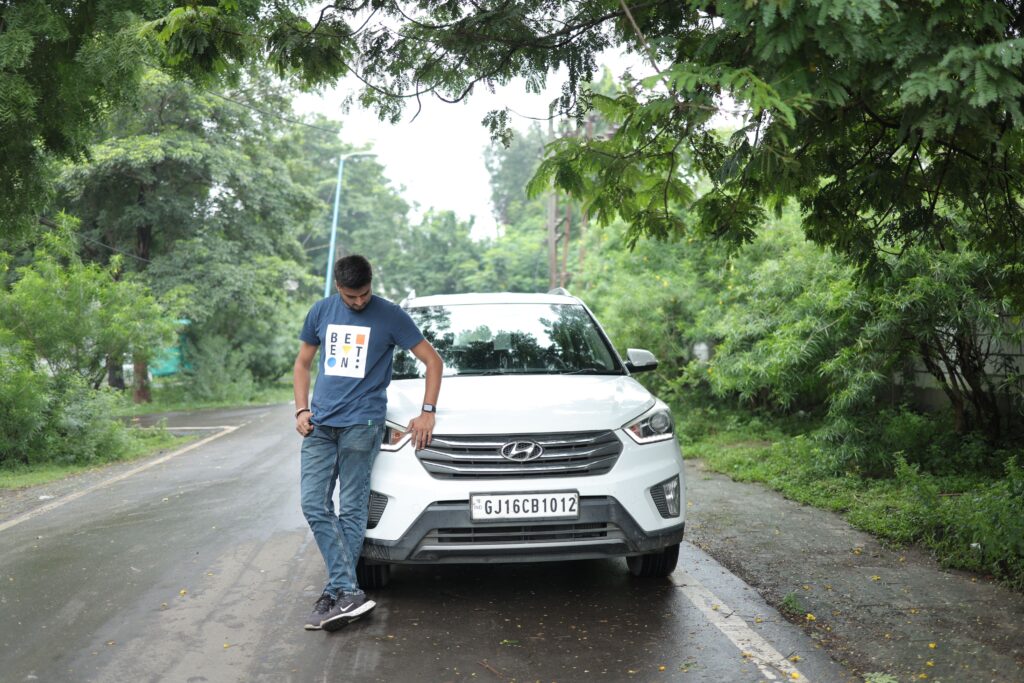 Indore to Mandu Taxi Service for weekend and holiday travel
